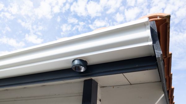 Seamless Gutters Installation in Gaffney