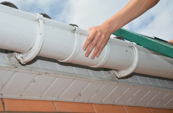 Gutter Reattachment in Gaffney